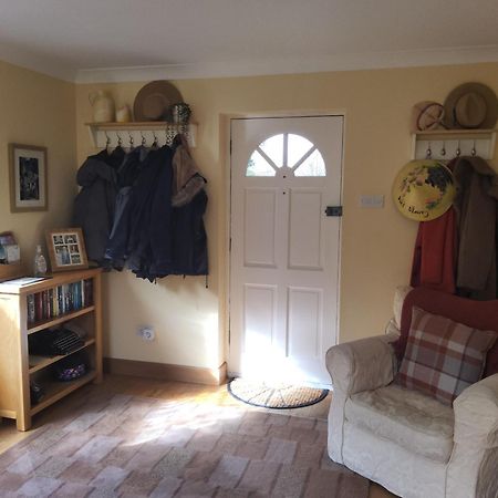 Sherfield English Ha'Penny Acre Bed & Breakfast エクステリア 写真