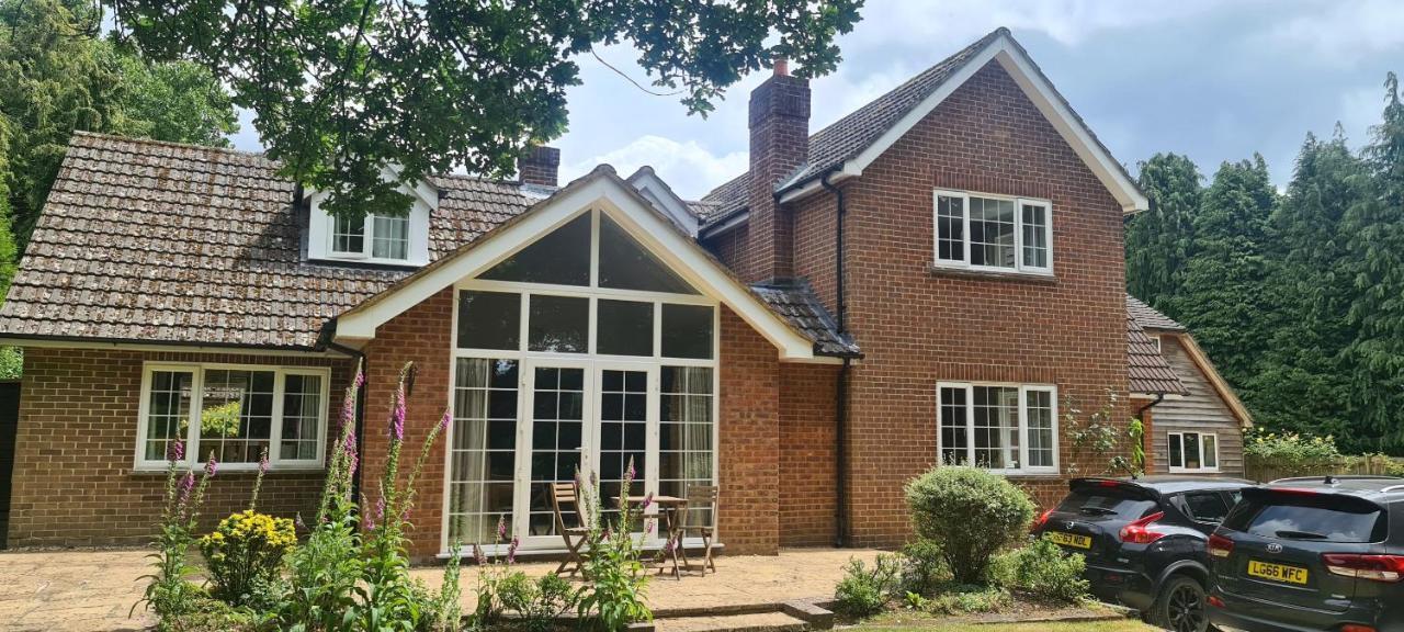 Sherfield English Ha'Penny Acre Bed & Breakfast エクステリア 写真